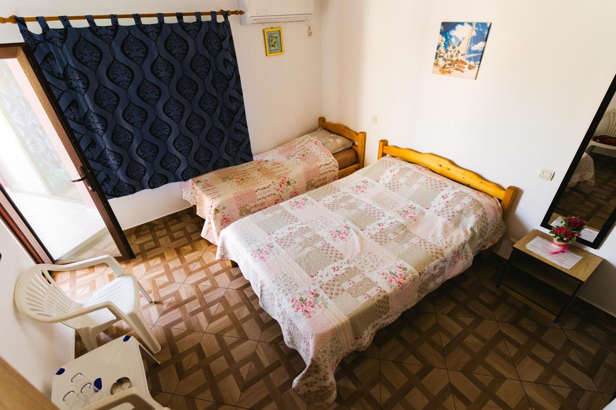 Casa Leahu Hotel Costinesti Ngoại thất bức ảnh