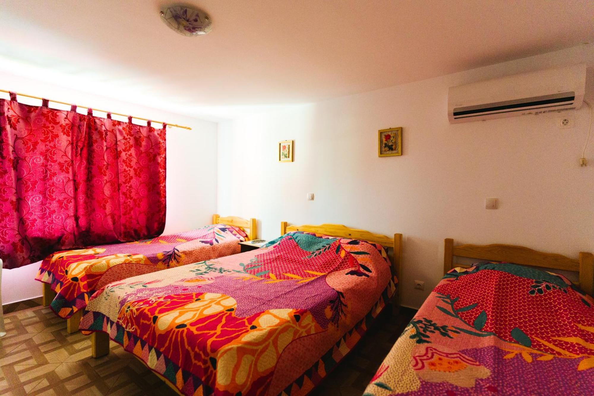 Casa Leahu Hotel Costinesti Ngoại thất bức ảnh